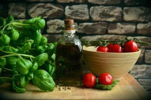 Olive Oil: The Luxurious Condiment Elevating Every Meal 7 Olive Oil: The Luxurious Condiment Elevating Every Meal