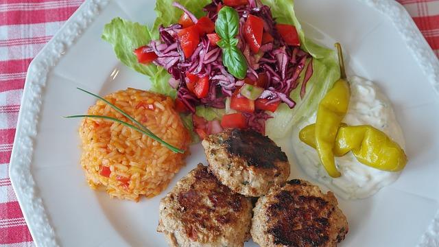 Pairing Tzatziki with Different ‌Foods⁣ for Maximum Flavor