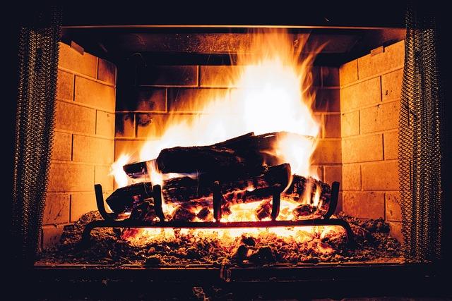 How a gas fireplace can produce carbon monoxide