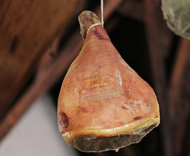 Introduction to Ham Hocks: A Flavorful Delicacy