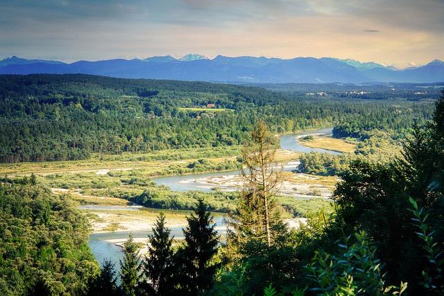 Comparing Nature Valley Bars to Other Snack Options