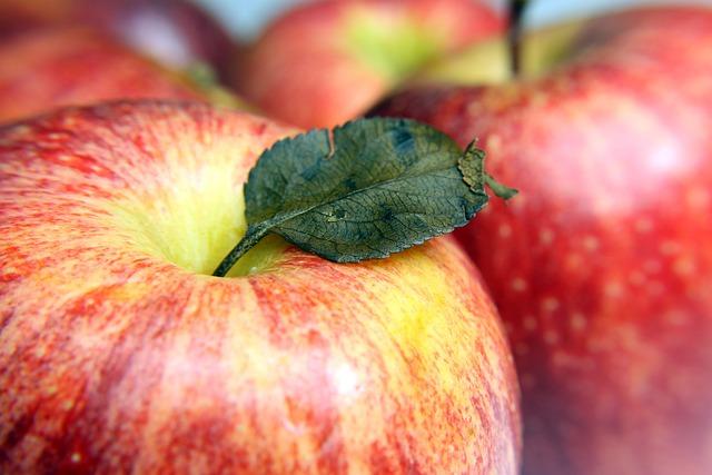 Benefits of Consuming Gala Apples Daily