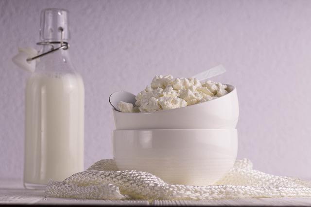 Recommendations for enjoying cottage cheese with pineapple in a healthy way