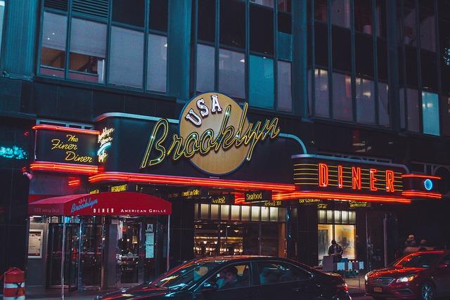 Keeping Diner Classics Authentic with the Right Ketchup Bottle Size
