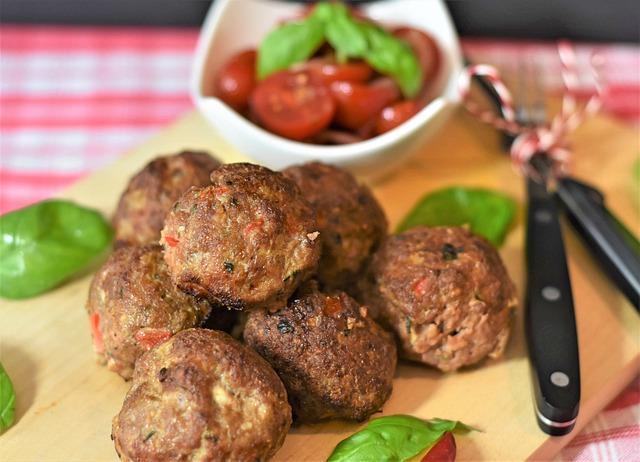 Incorporating Meatballs into a Weight Loss Meal Plan