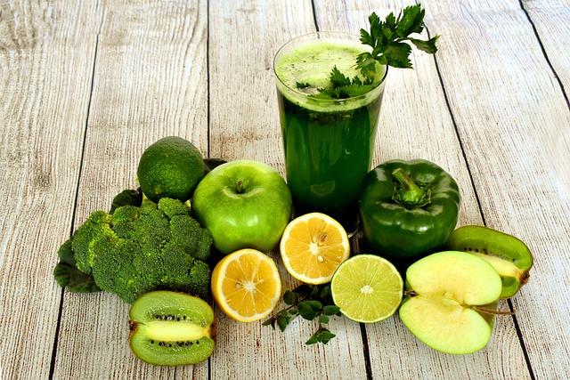 Heading 8: Detox Island Green Smoothie: A Delicious and Nutritious Option