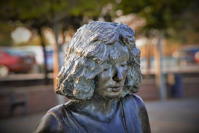 Choosing the Right Head and Shoulders Variant for Your Hair Type and Scalp Concerns